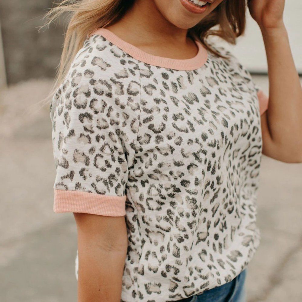 Pink Trim Leopard Tee - Picture 4 of 5